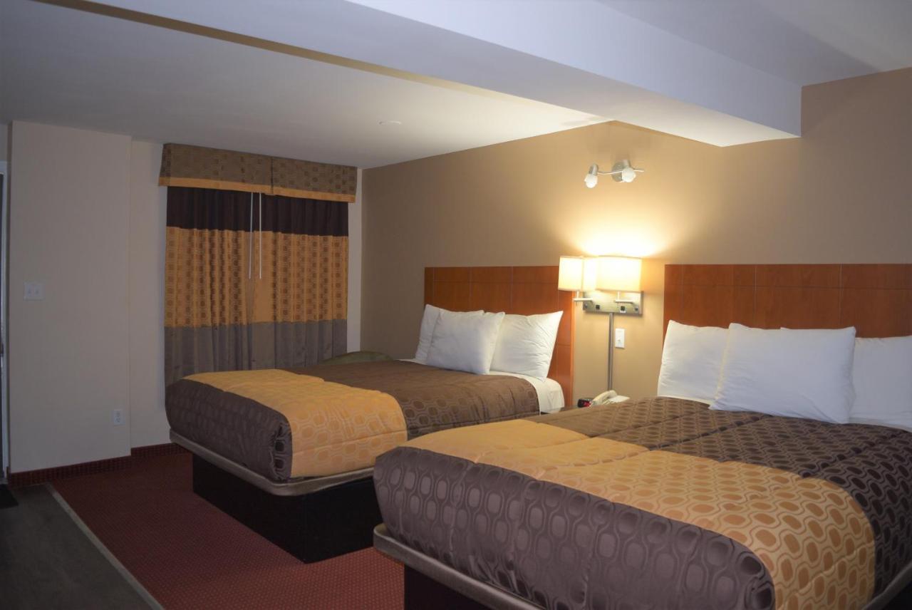 Knights Inn Arnprior Luaran gambar
