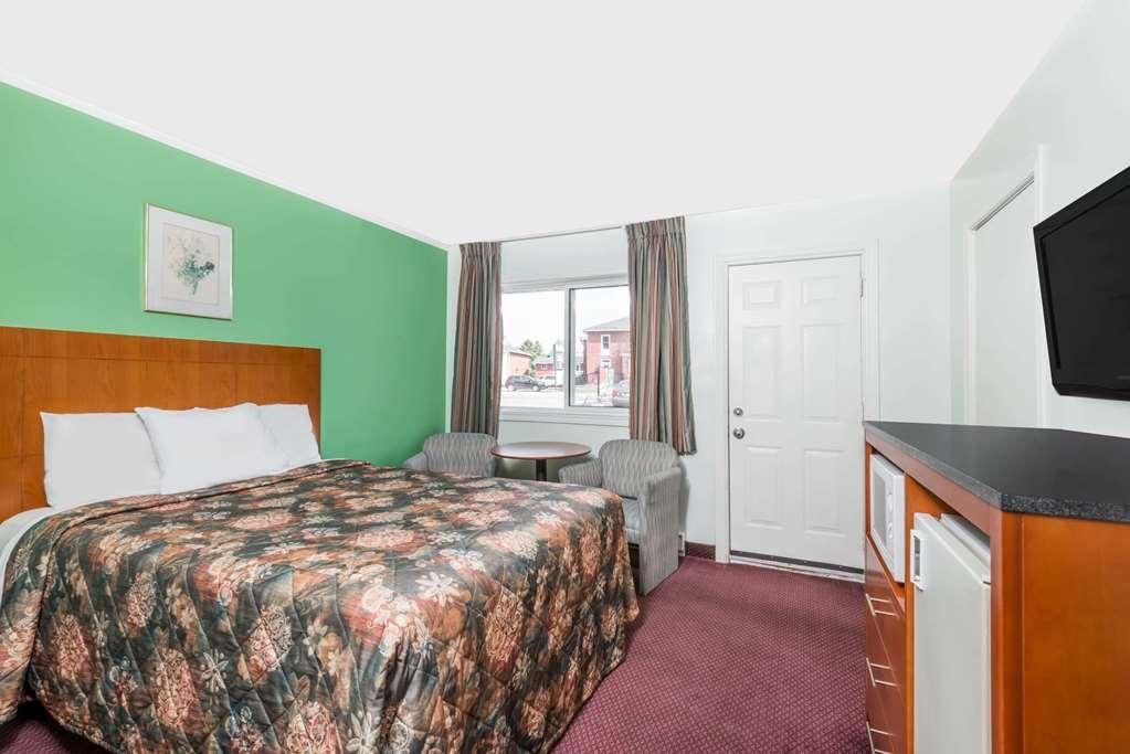 Knights Inn Arnprior Bilik gambar