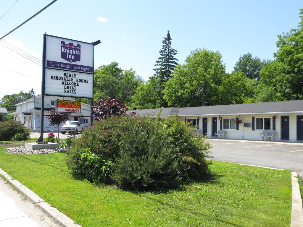 Knights Inn Arnprior Luaran gambar